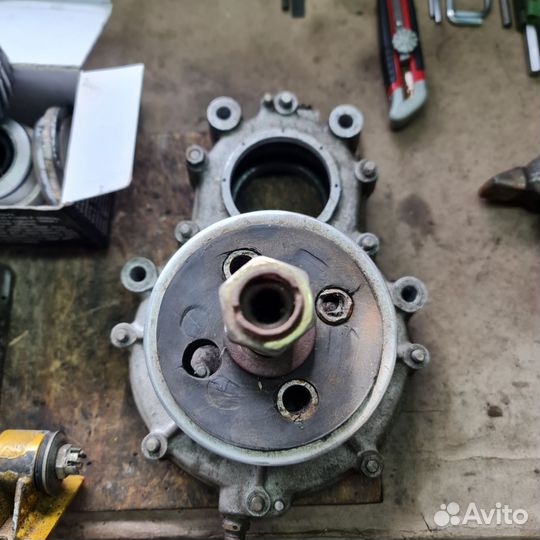 Редуктор двигателя рмз 640, шестеренчатый