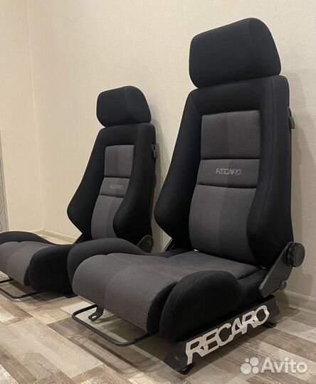 Сиденья recaro