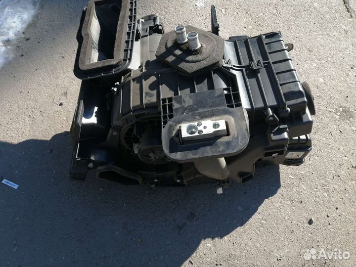 Печка в зборе на запчасти для Ниссан Тиида, С11