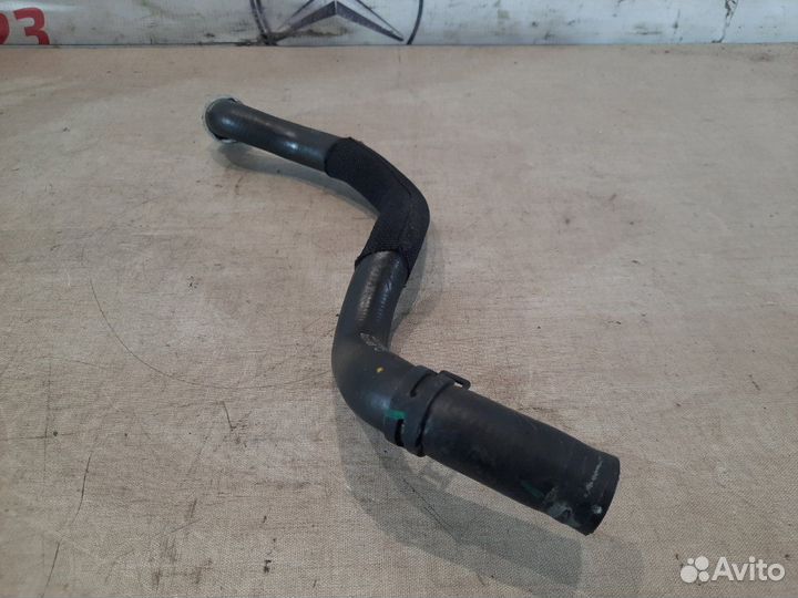 Патрубок Mercedes C200 W204 271.860 2011