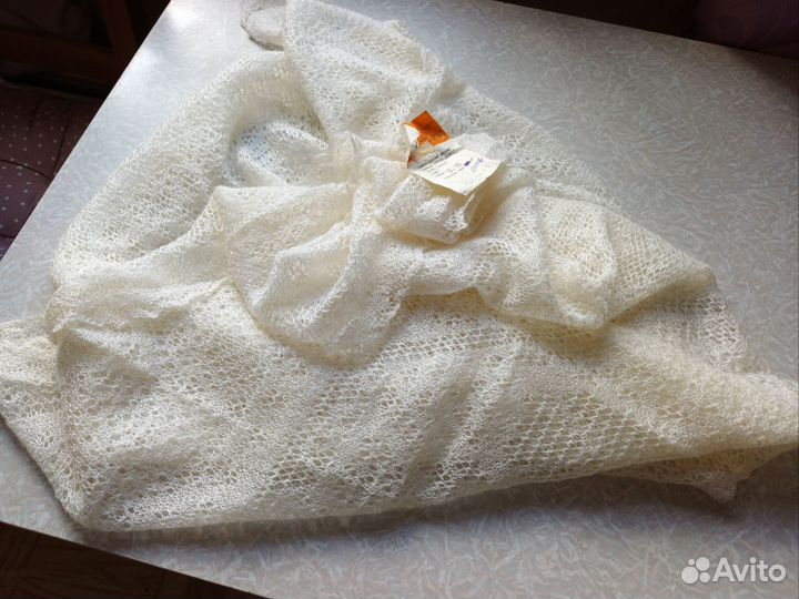 Оренбургский пуховый платок новый пух68вискоза32