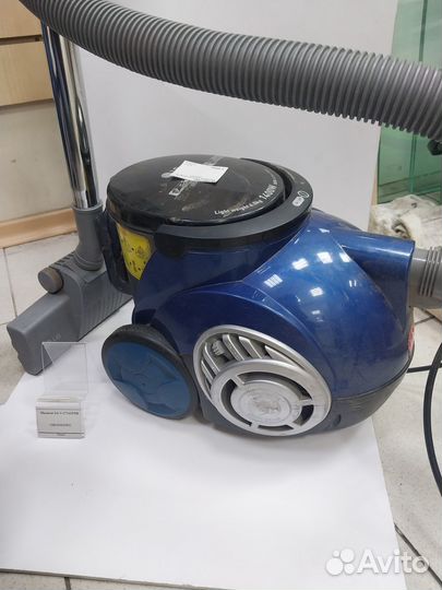 Пылесос LG V-C7141NTR