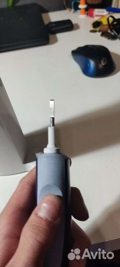 Зубная щетка Braun