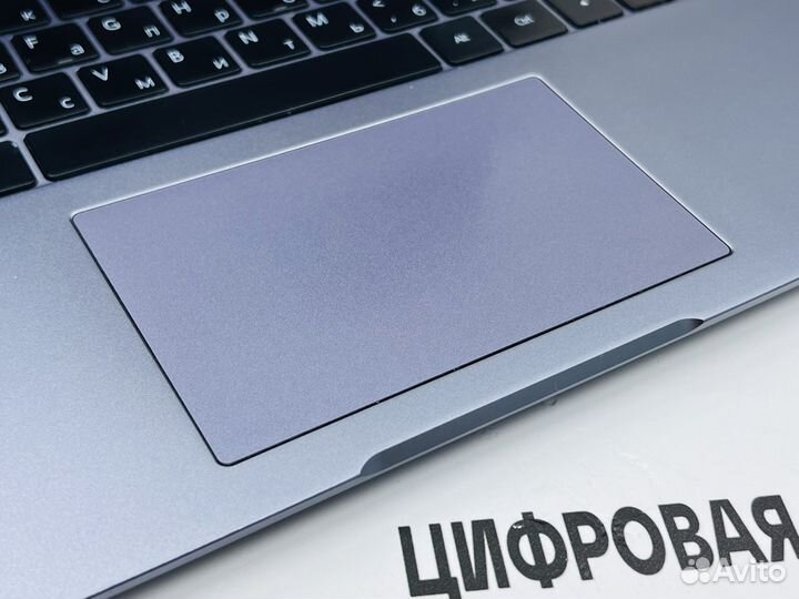 Honor MagicBook Pro 16 - Ryzen 5 3550H / 512GB