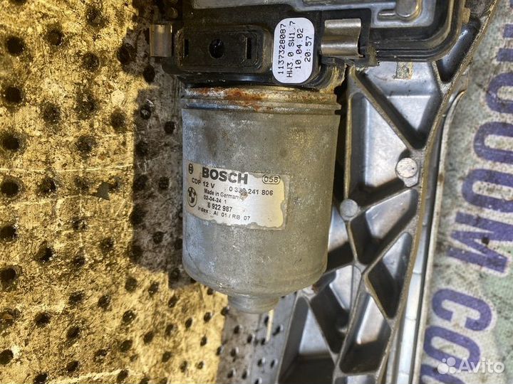 Трапеция стеклоочистителя Bmw E65