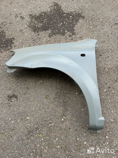 Переднее левое крыло Aveo t250