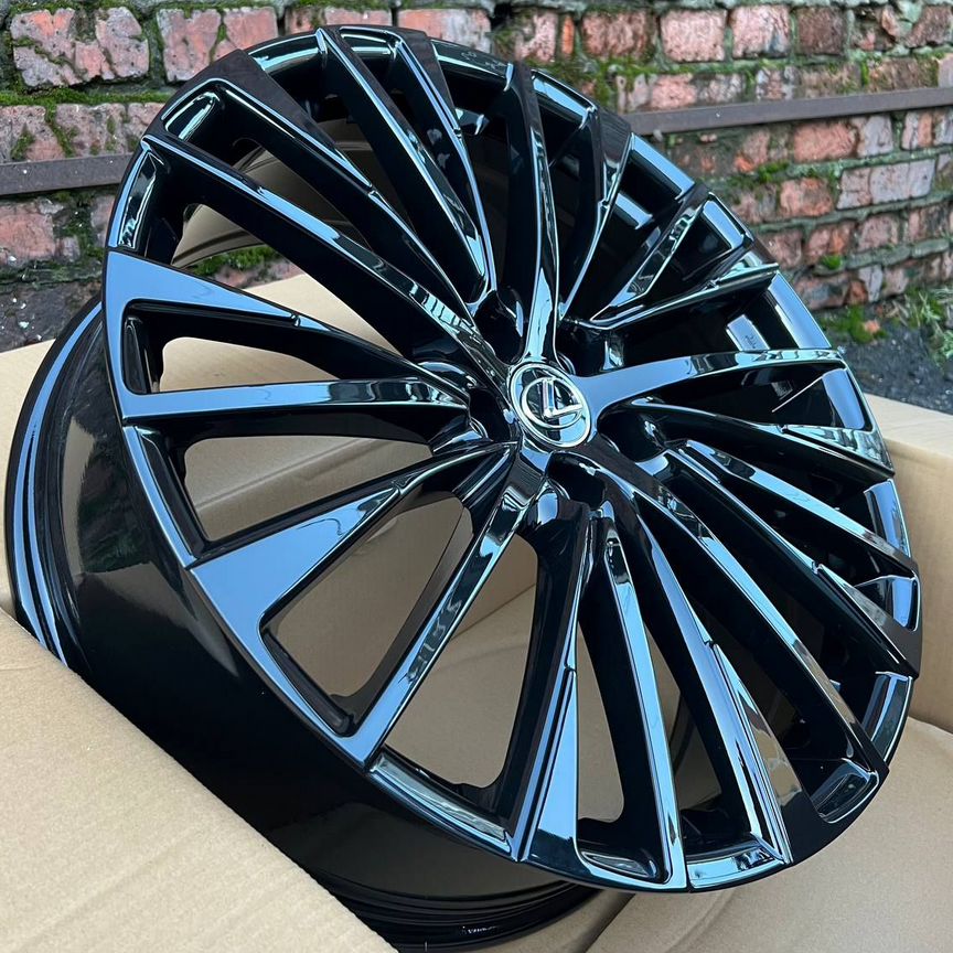 Литые диски Powcan 8×R20 5×114.3