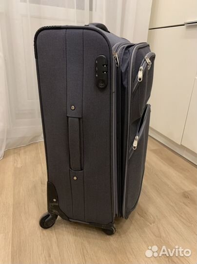 Чемодан на колесах