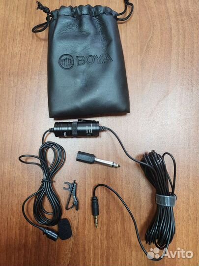 Петличный микрофон boya