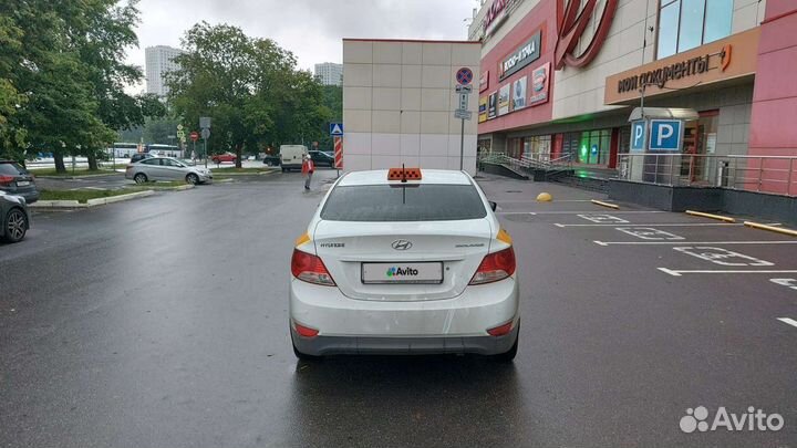 Hyundai Solaris 1.4 AT, 2014, 341 000 км