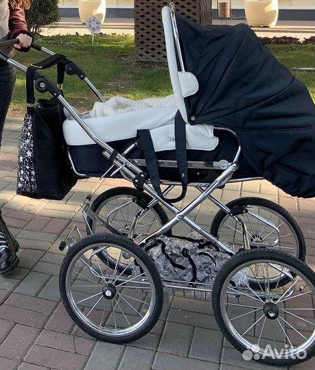 Продам детскую коляску Hesba