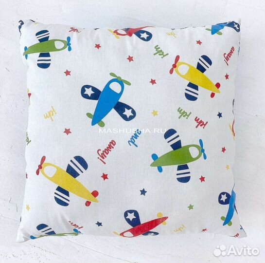 Постельные принадлежности в кроватку