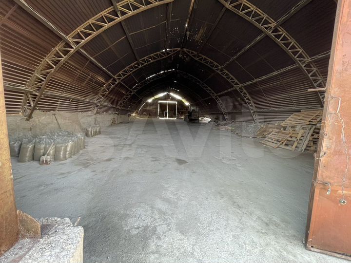 Склад, 600 м²