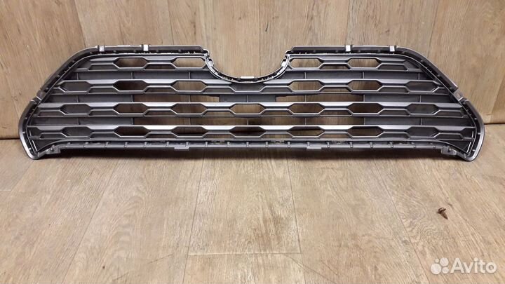 Решетка радиатора Toyota RAV4 50 2022