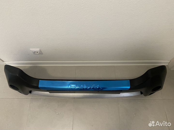 Накладка -губа на Тойота Раф 4