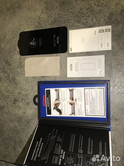 Премиальное защитное стекло Remax для iPhone