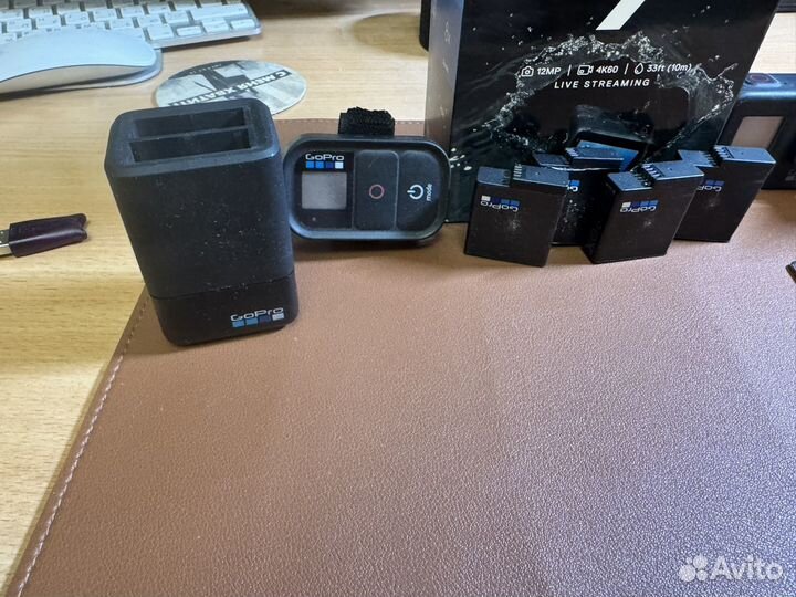 Gopro 7 black, 4 акб и куча оригинальных акс