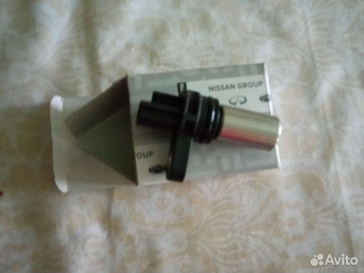 Датчик положения коленвала распредвала Ниссан