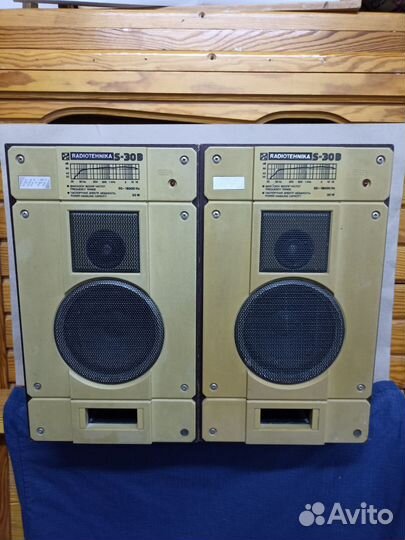 Катушечный магнитофон,акустические колонки