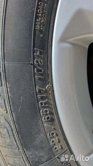 Yokohama G91 225/65 R17 102H