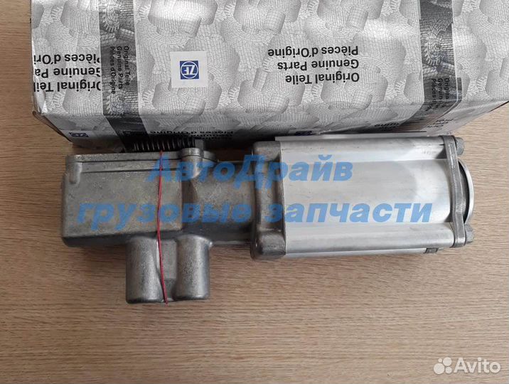 Цилиндр пневматический кпп DAF MAN 0501211290