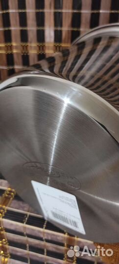 Кастрюля из нержавейки 9 л