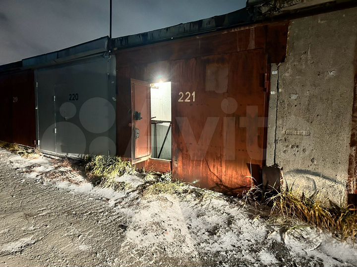 Гараж, 18 м²