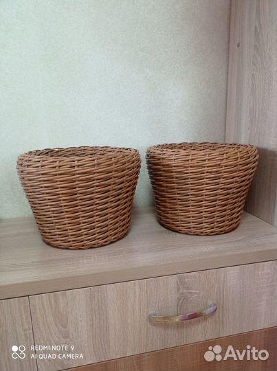 Кашпо из ротанга 12л. Орех