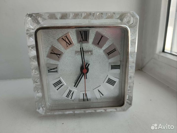 Часы настольные СССР
