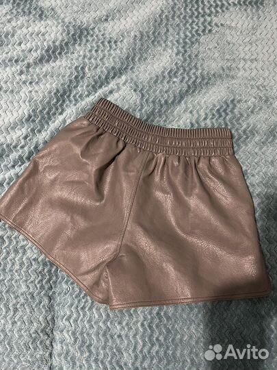 Шорты новые кожаные 42-44