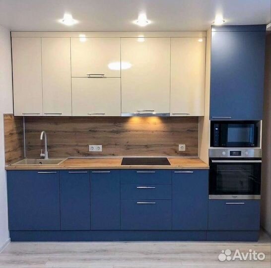 Кухня прямая до потолка