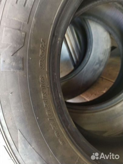 Nexen Classe Premiere 672 205/65 R16 95