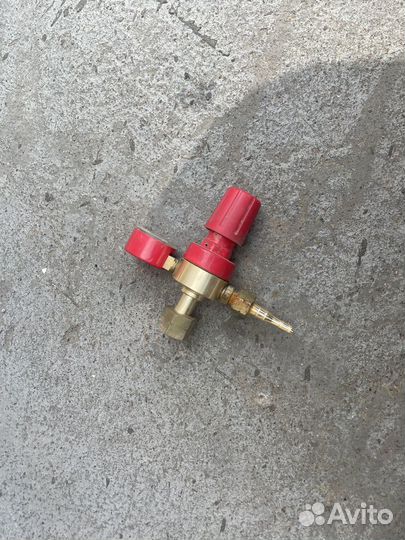 Редуктор на газовый (пропановый) баллон