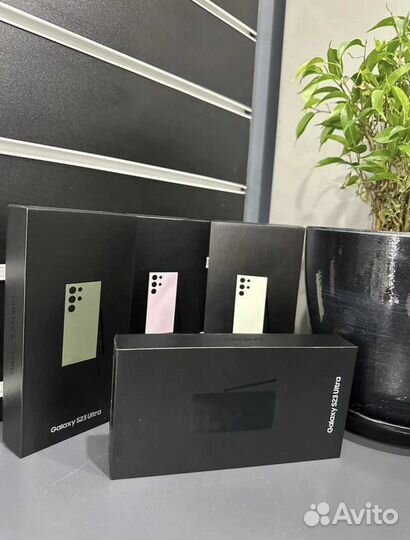 Samsung Galaxy S23 Ultra, 12/256 ГБ