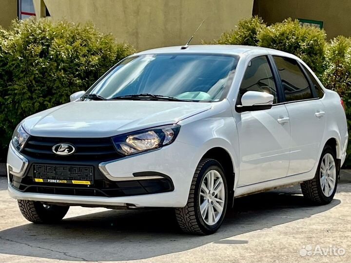 LADA Granta 1.6 МТ, 2023, 9 740 км
