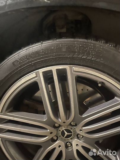 Nokian Tyres Hakkapeliitta R SUV 275/45 R21