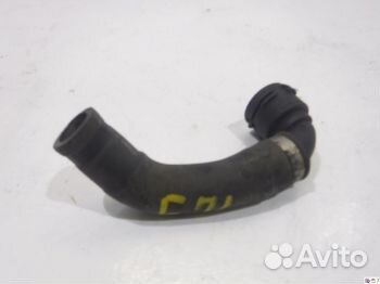 Патрубок системы охлаждения