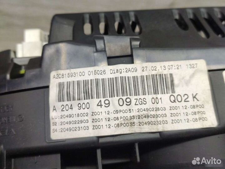 Щиток приборов Mercedes C W204