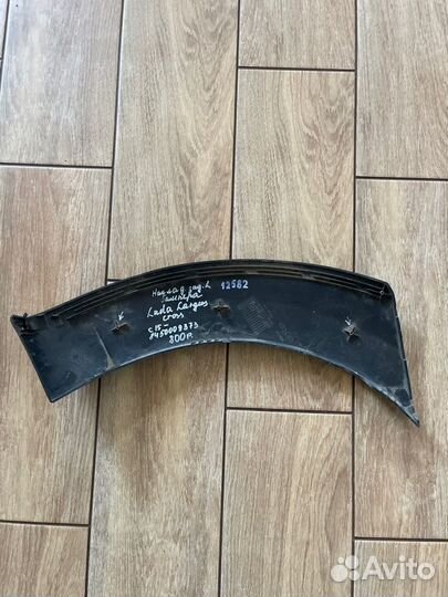 Накладка бампера задняя левая LADA Largus Cross С
