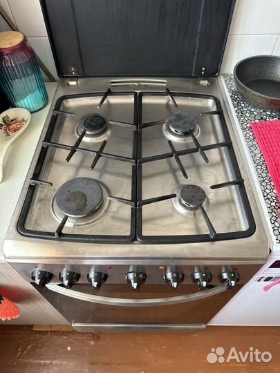 Газовая плита с электрической духовкой