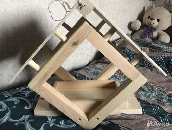 Кормушка для птиц