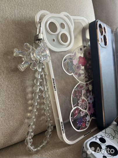 Чехол на iPhone 13