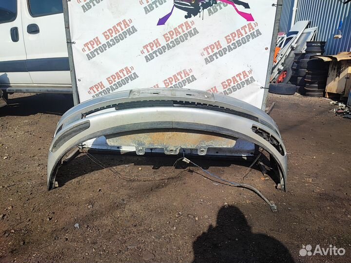 Опель Омега Бампер передний