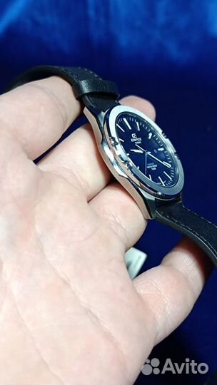 Casio edifice EFR-S107 мужские часы Япония