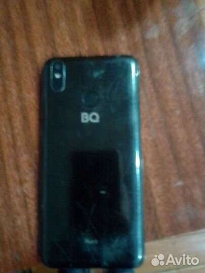 BQ 6022G Aura, 2/16 ГБ