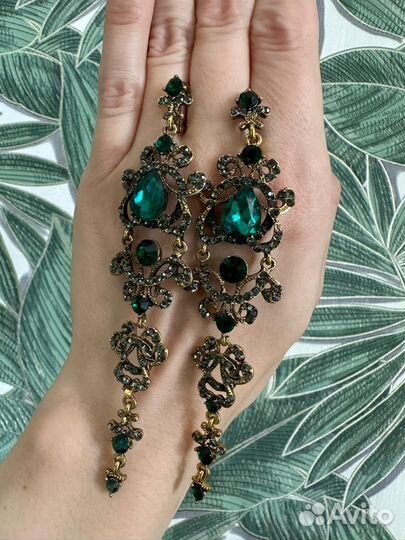 Украшения, бижутерия