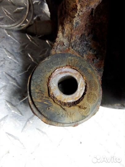 Ступица задняя правая Audi Q7 4L 7L8505436