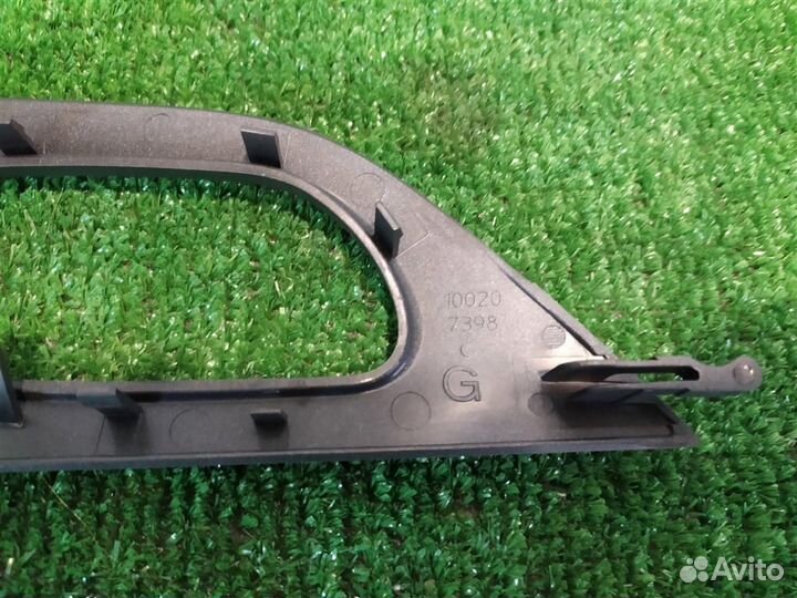 Накладка двери Peugeot 407 (6E) 2005