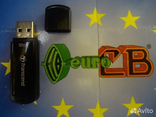 USB флэшка Trascend JetFlash 700 Device 32Gb