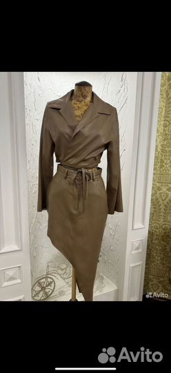 Костюм из экокожи Elladakate